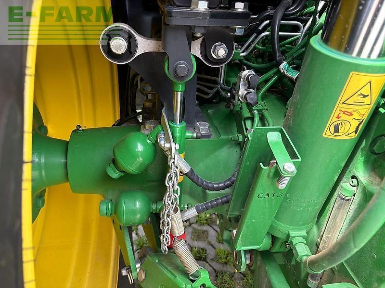 Tractor John Deere 6r150: foto 13