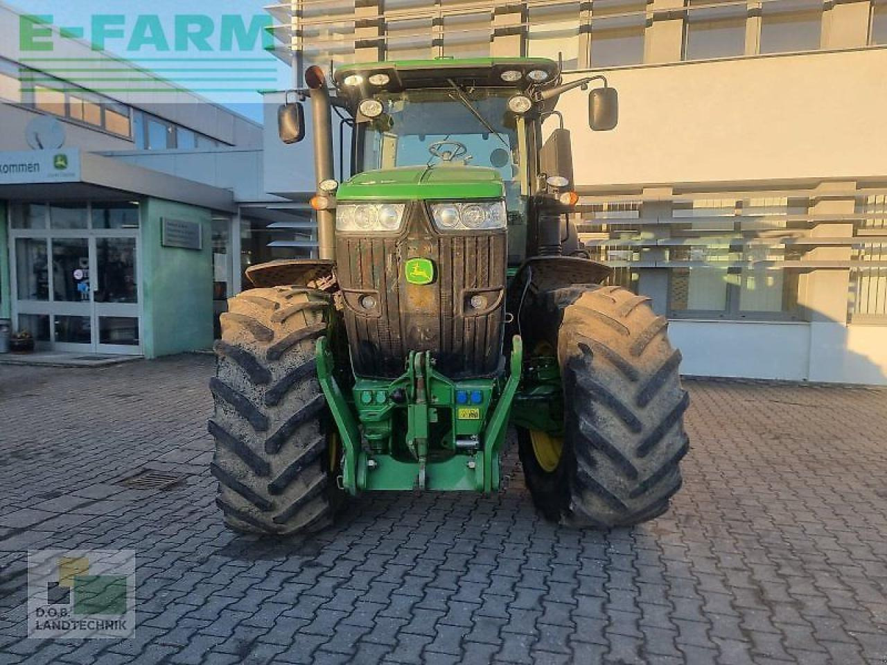 John Deere 7230r cq mit 9l motor - Tractor: foto 2 John Deere 7230r cq mit 9l motor - Tractor: foto 2