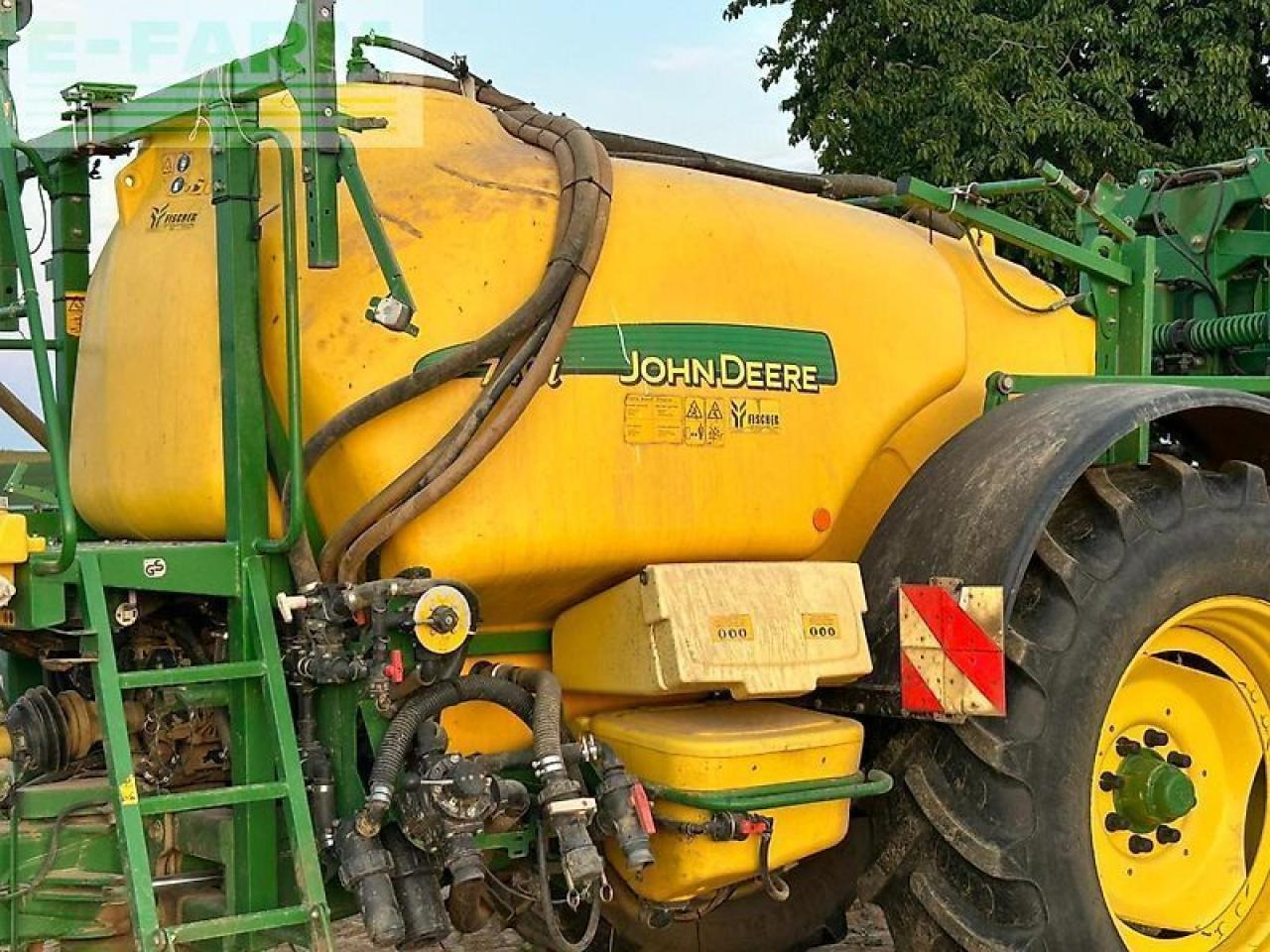 John Deere 740i - Pulverizador arrastrado: foto 1 John Deere 740i - Pulverizador arrastrado: foto 1