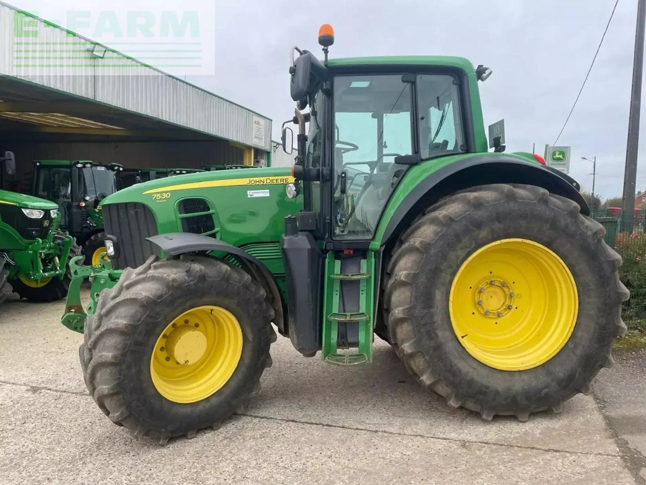 John Deere 7530premium - Tractor: foto 2 John Deere 7530premium - Tractor: foto 2