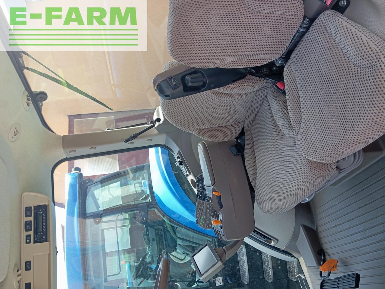 John Deere 8310R - Tractor: foto 4 John Deere 8310R - Tractor: foto 4