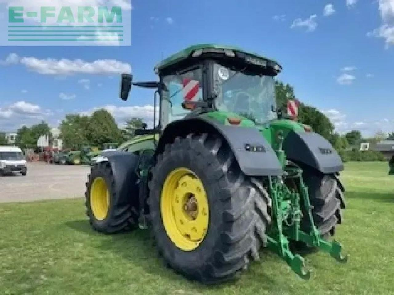 John Deere 8r 370 - Tractor: foto 5 John Deere 8r 370 - Tractor: foto 5