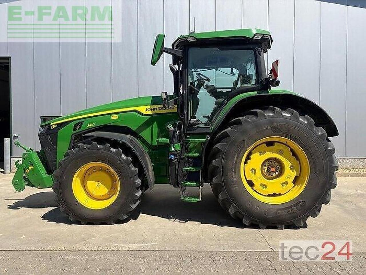 John Deere 8r340 - Tractor: foto 1 John Deere 8r340 - Tractor: foto 1