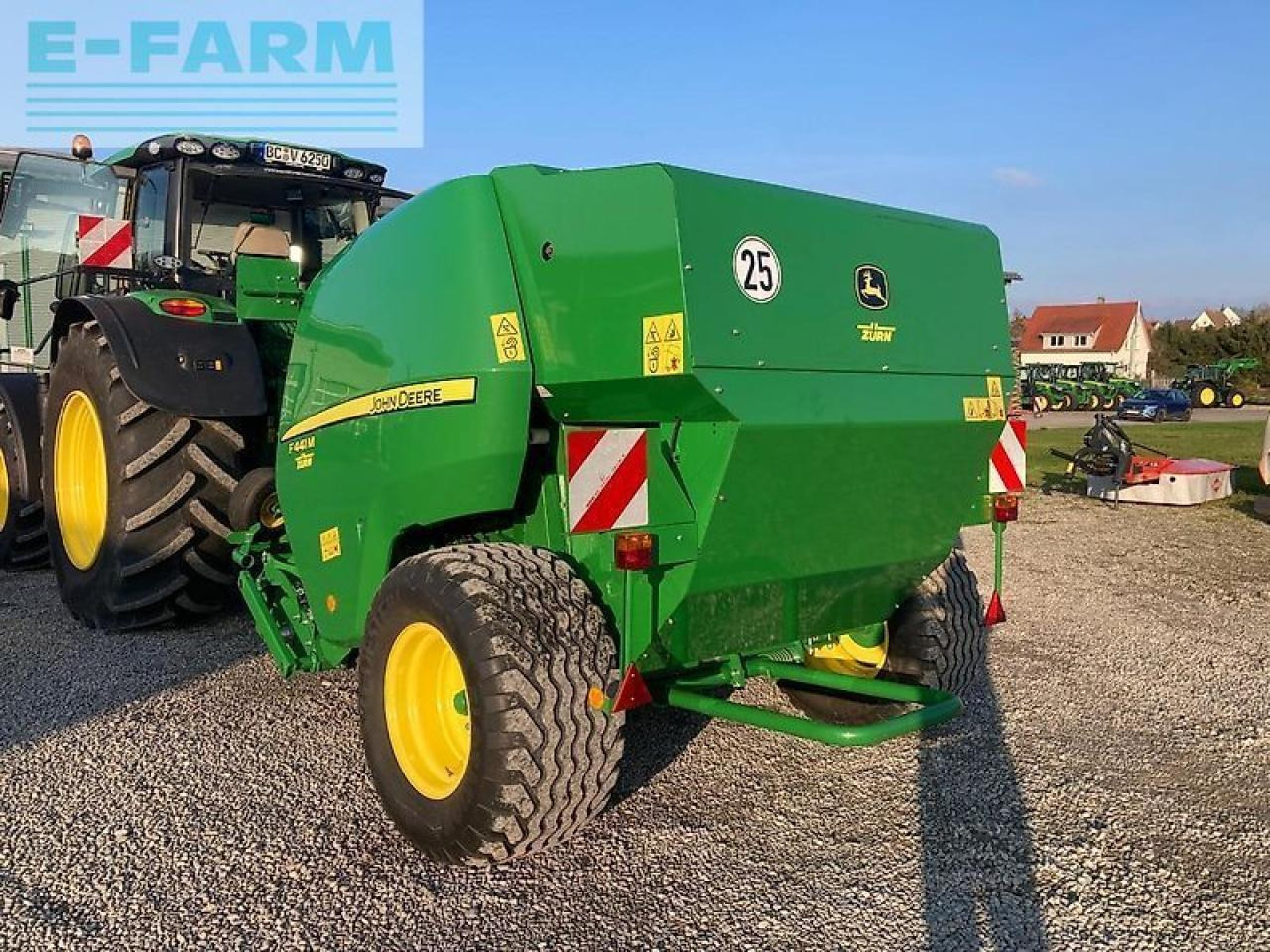 John Deere f441 n mc - Empacadora de pacas cuadradas: foto 4 John Deere f441 n mc - Empacadora de pacas cuadradas: foto 4