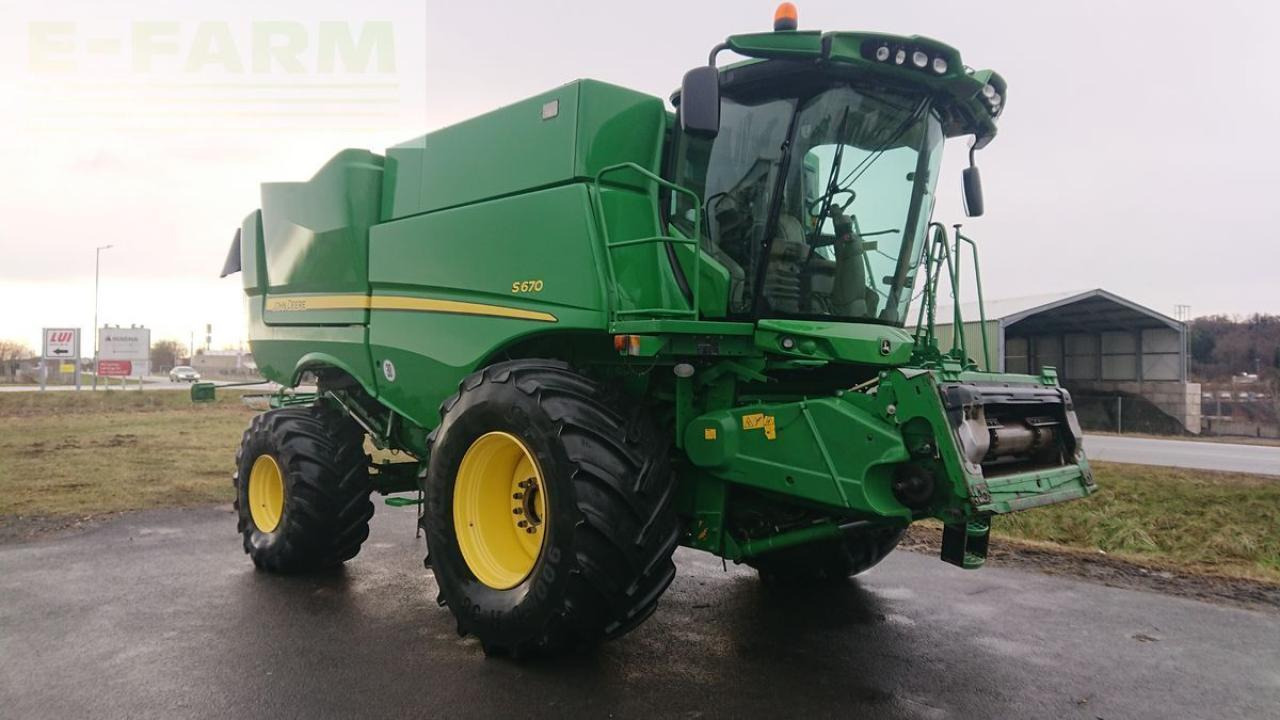 John Deere s670 4wd + macdon fd75 - Cosechadora de granos: foto 2 John Deere s670 4wd + macdon fd75 - Cosechadora de granos: foto 2