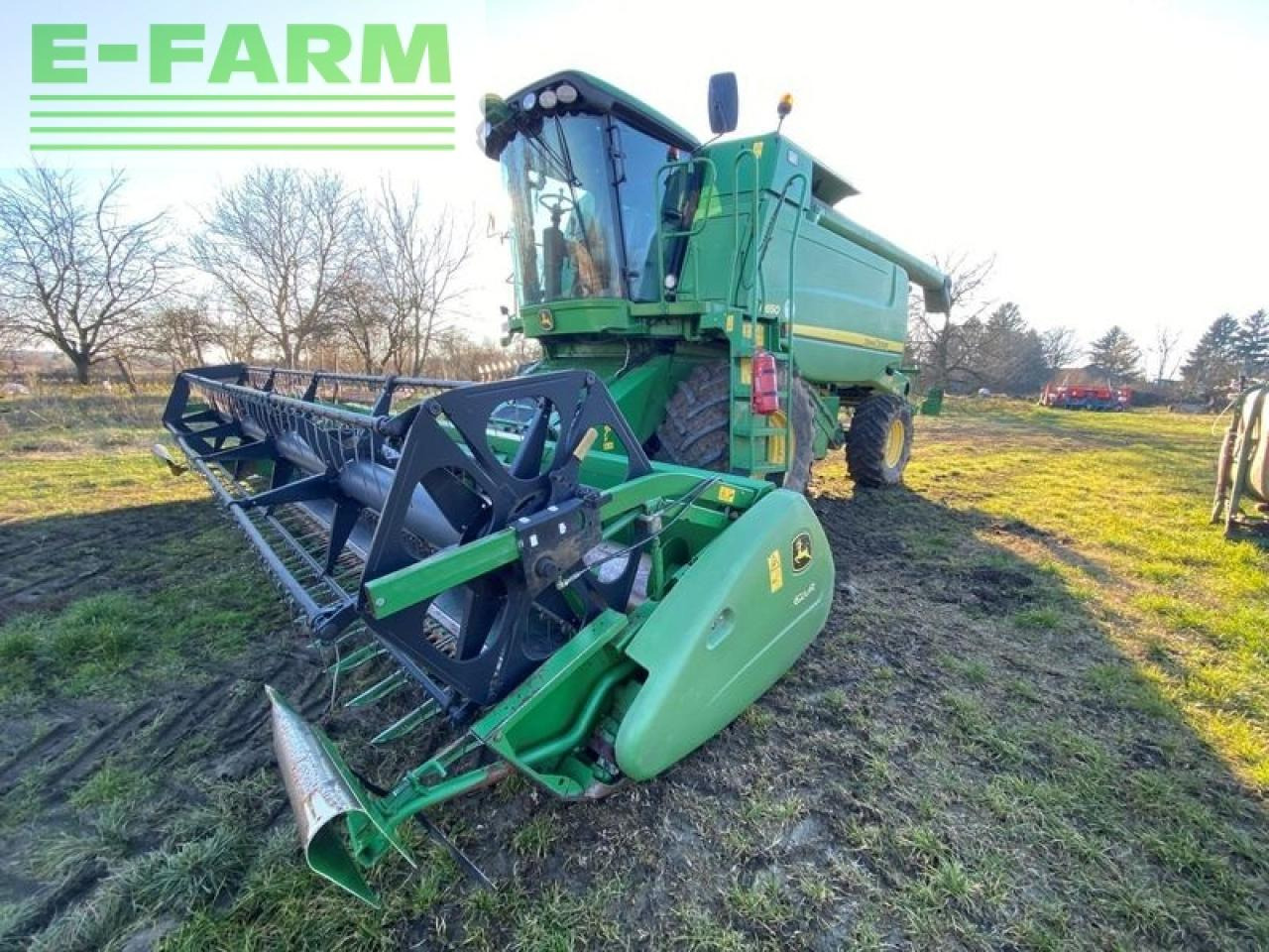 John Deere w650 - Cosechadora de granos: foto 1 John Deere w650 - Cosechadora de granos: foto 1