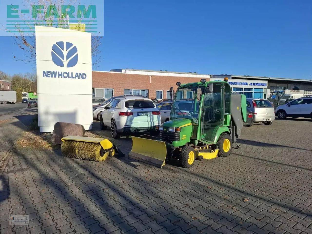 John Deere x 748 ultimate - Tractor: foto 2 John Deere x 748 ultimate - Tractor: foto 2