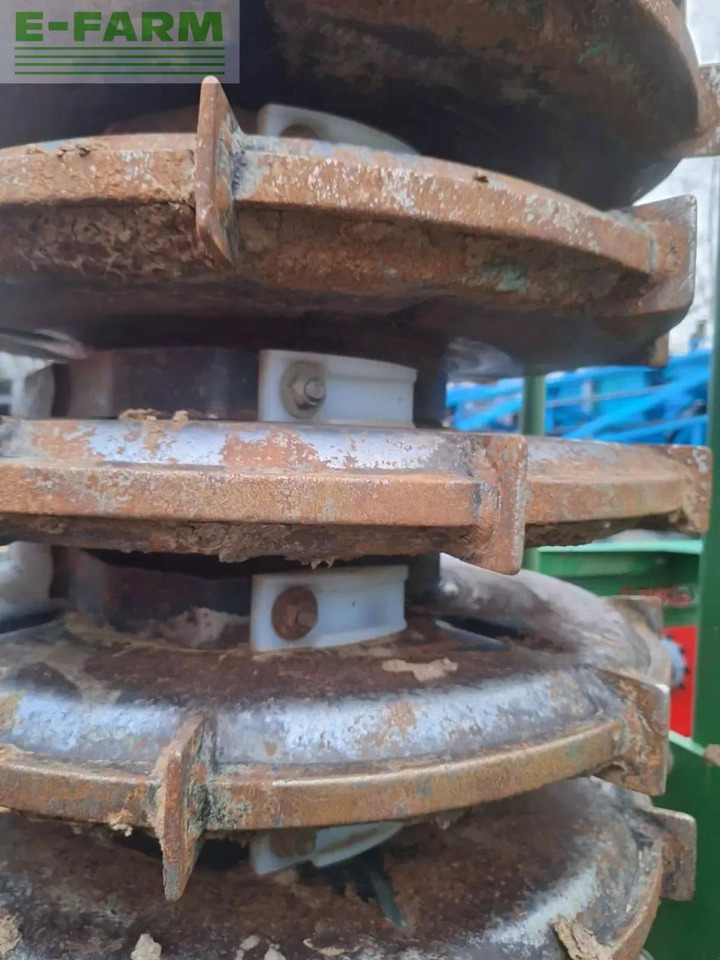 Kerner x3 - Cultivador: foto 4 Kerner x3 - Cultivador: foto 4