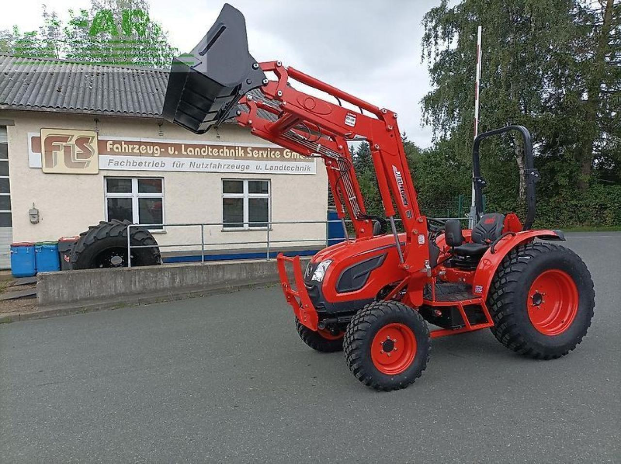 Kioti dk 4520 hs-eu - Tractor: foto 4 Kioti dk 4520 hs-eu - Tractor: foto 4