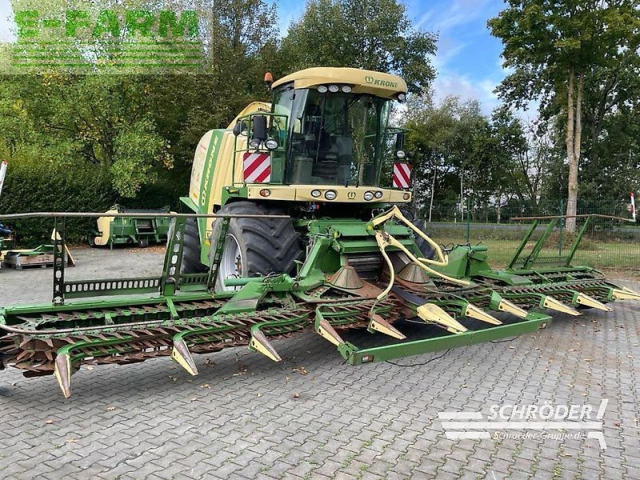 Krone big x 700 + easycollect 903 + easyflow - Cosechadora de forraje: foto 5 Krone big x 700 + easycollect 903 + easyflow - Cosechadora de forraje: foto 5