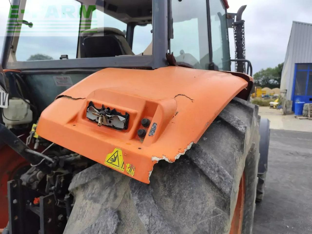 Tractor Kubota m128x: foto 7