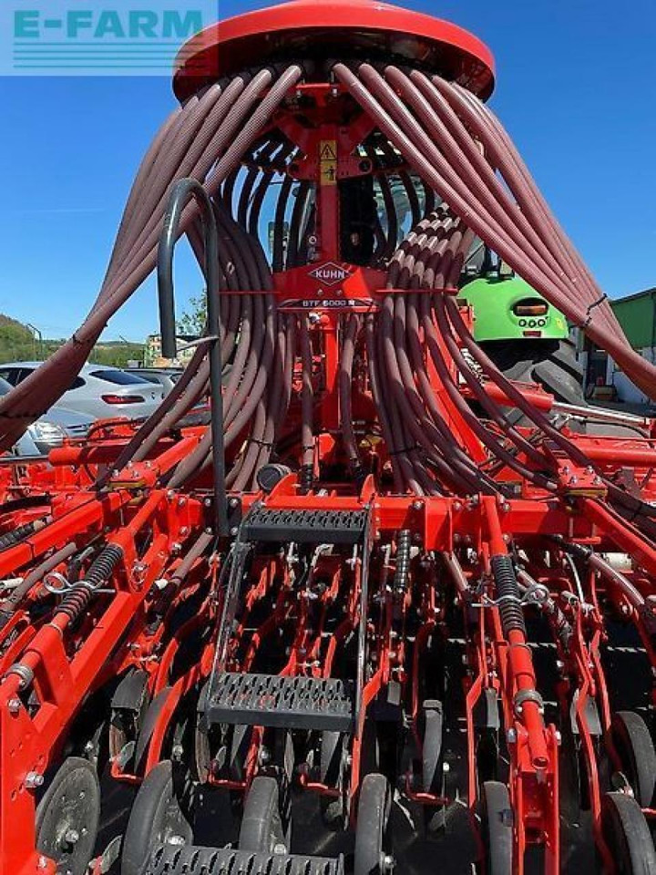 Kuhn drillkombi btf 5000 r mit fronttank und kreiselegge - Sembradora: foto 2 Kuhn drillkombi btf 5000 r mit fronttank und kreiselegge - Sembradora: foto 2