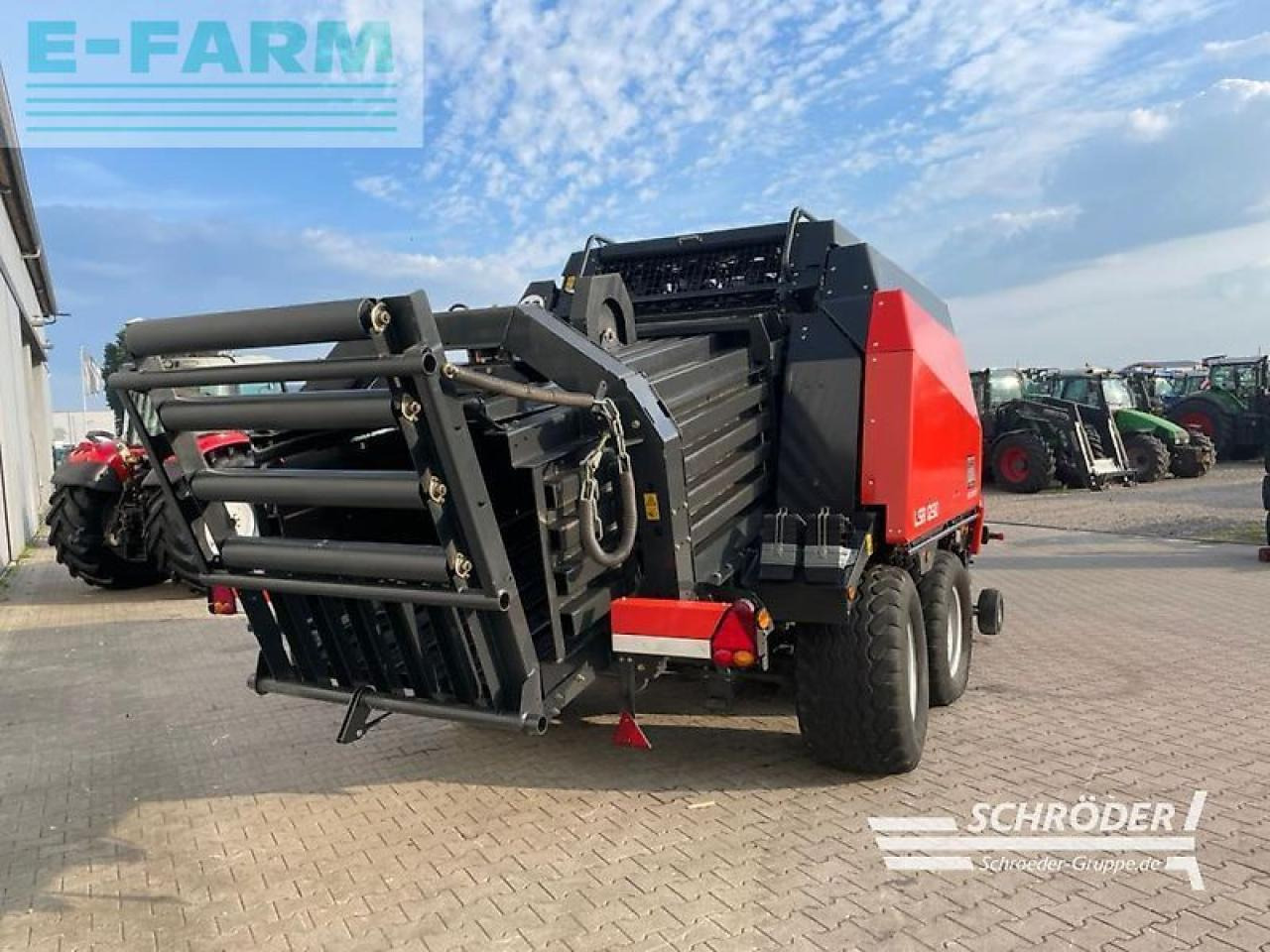 Kuhn lsb 1290 - Empacadora de pacas cuadradas: foto 3 Kuhn lsb 1290 - Empacadora de pacas cuadradas: foto 3