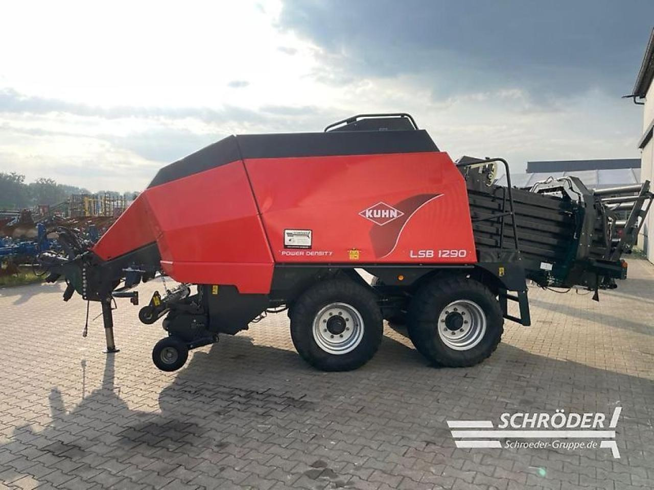 Kuhn lsb 1290 - Empacadora de pacas cuadradas: foto 4 Kuhn lsb 1290 - Empacadora de pacas cuadradas: foto 4