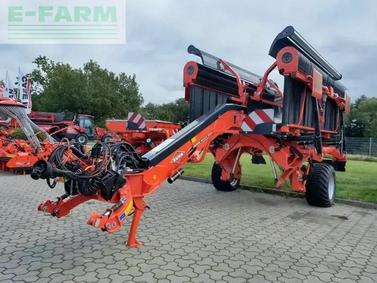 Kuhn merge maxx 1090 - Henificadora: foto 1 Kuhn merge maxx 1090 - Henificadora: foto 1