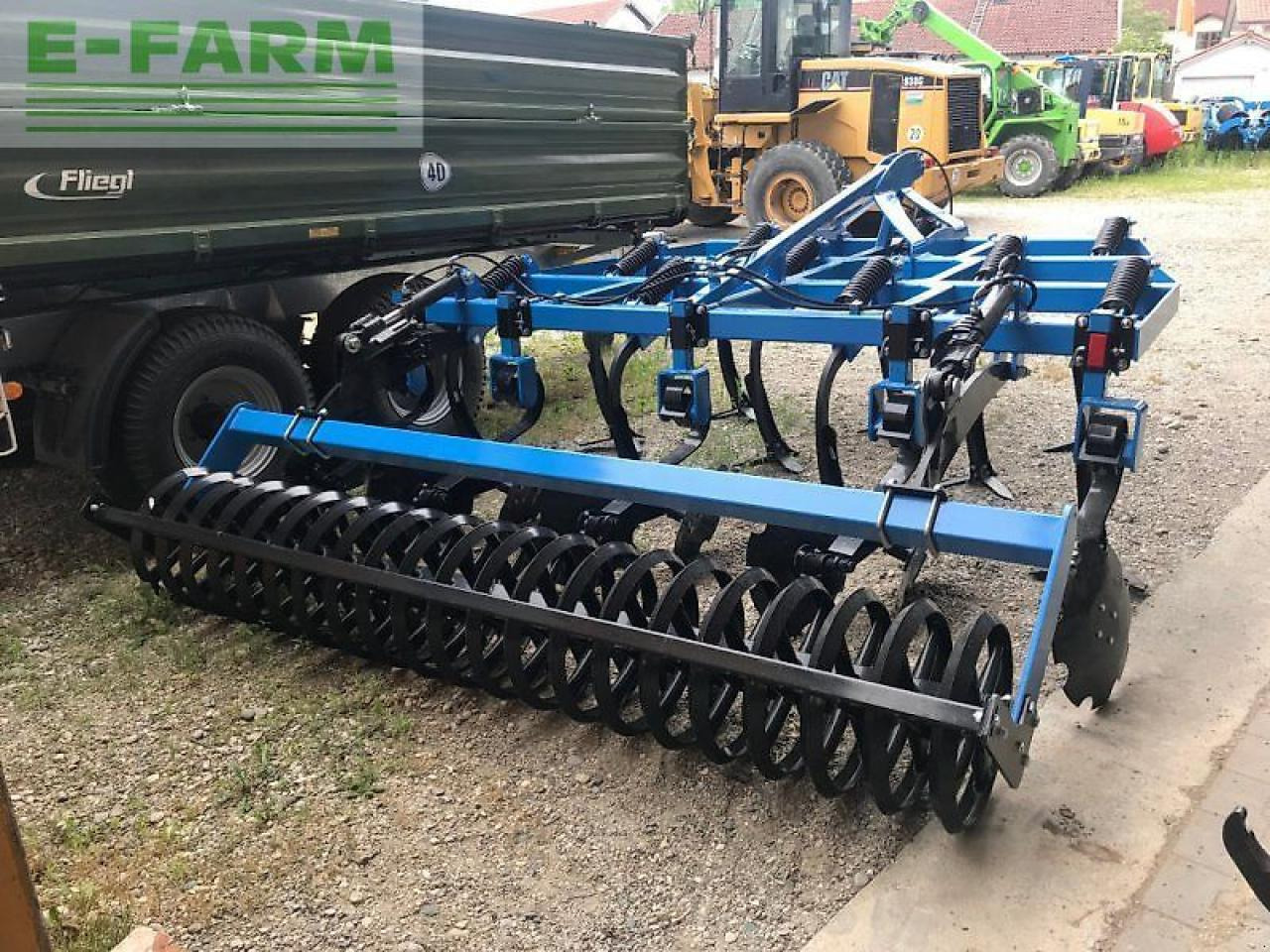 Lemken Flügelschargrubber 3,2m mit Dachringwalze hydr Tiefeneinstellung - Cultivador: foto 3 Lemken Flügelschargrubber 3,2m mit Dachringwalze hydr Tiefeneinstellung - Cultivador: foto 3