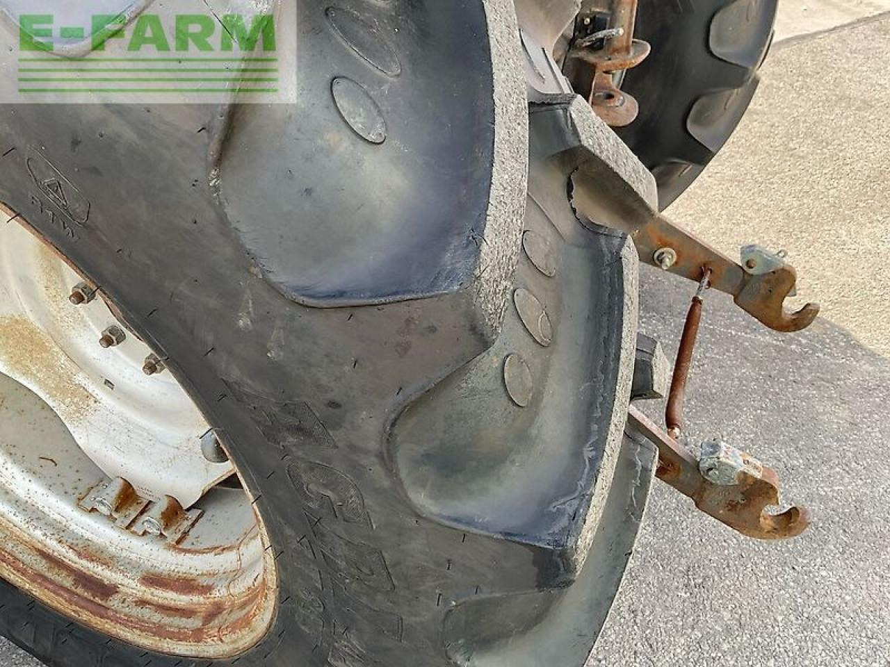 Tractor Massey Ferguson 362: foto 16