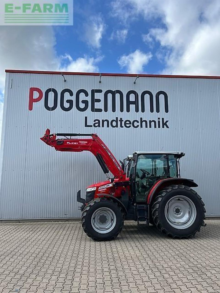 Massey Ferguson 5711m - Tractor: foto 1 Massey Ferguson 5711m - Tractor: foto 1