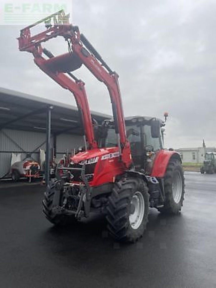 Massey Ferguson 6715s - Tractor: foto 2 Massey Ferguson 6715s - Tractor: foto 2