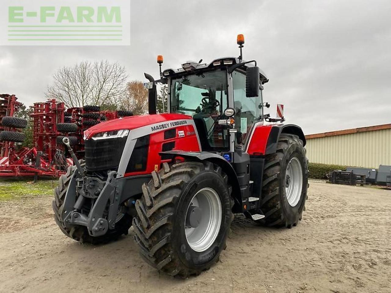 Massey Ferguson 8s.305 dvt exclusive Exclusive - Tractor: foto 1 Massey Ferguson 8s.305 dvt exclusive Exclusive - Tractor: foto 1