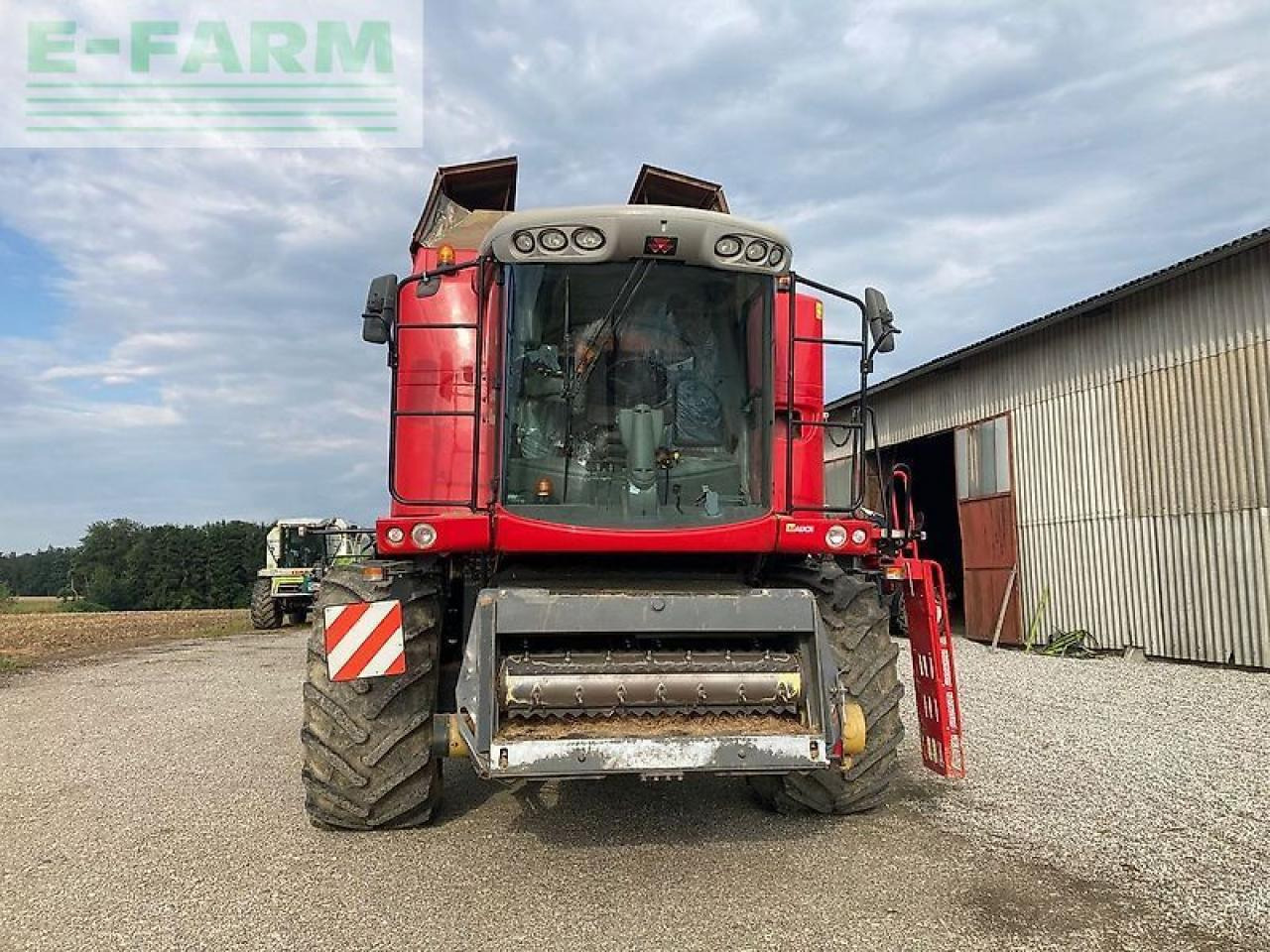 Massey Ferguson beta 7270 - Cosechadora de granos: foto 4 Massey Ferguson beta 7270 - Cosechadora de granos: foto 4