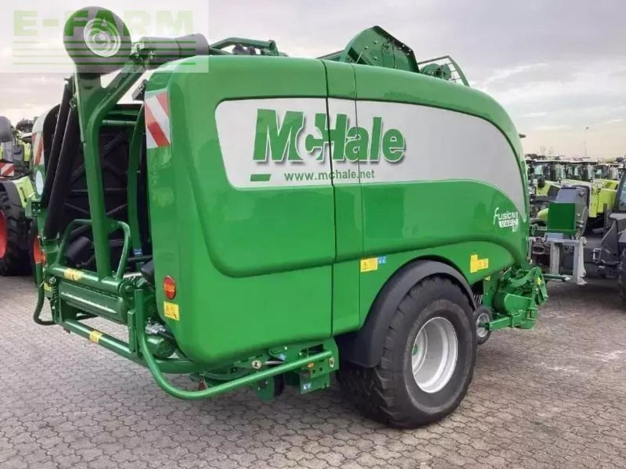 Mc Hale fusion vario - Empacadora de pacas cuadradas: foto 3 Mc Hale fusion vario - Empacadora de pacas cuadradas: foto 3