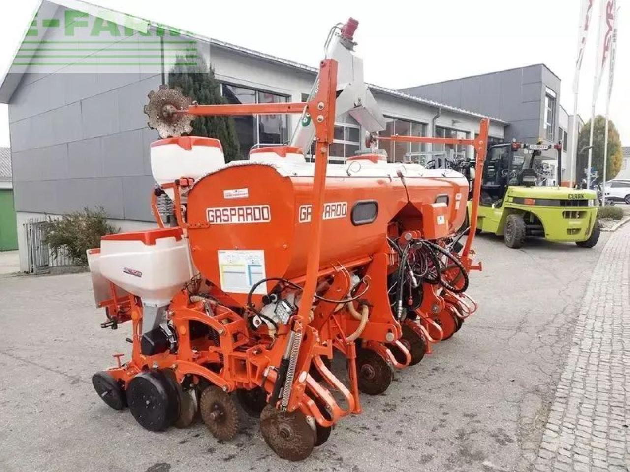 Mustang mte-r 300 6-reihige isotronic einzelkorn - Sembradora de precisión: foto 3 Mustang mte-r 300 6-reihige isotronic einzelkorn - Sembradora de precisión: foto 3