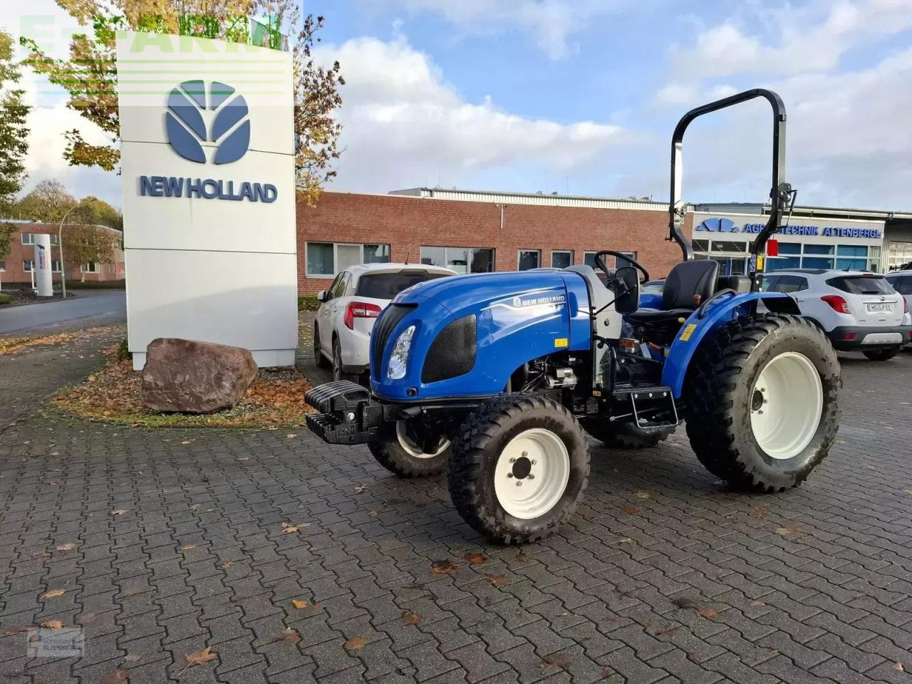 New Holland boomer 50 stage v - Tractor: foto 2 New Holland boomer 50 stage v - Tractor: foto 2
