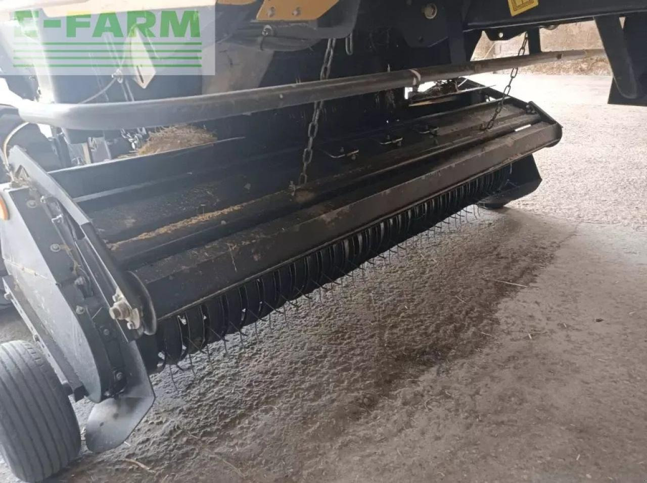 New Holland br7070 crop cutter - Empacadora de pacas cuadradas: foto 5 New Holland br7070 crop cutter - Empacadora de pacas cuadradas: foto 5