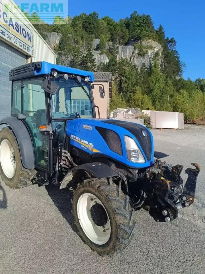 New Holland t4.80 f F - Tractor: foto 2 New Holland t4.80 f F - Tractor: foto 2