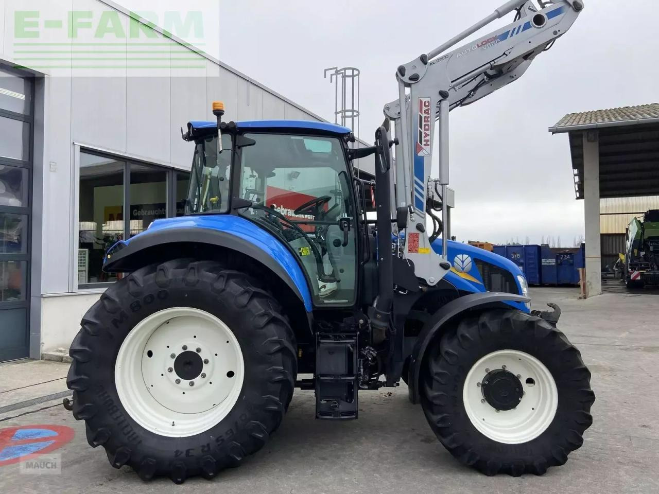 New Holland t5.105 electro command - Tractor: foto 4 New Holland t5.105 electro command - Tractor: foto 4
