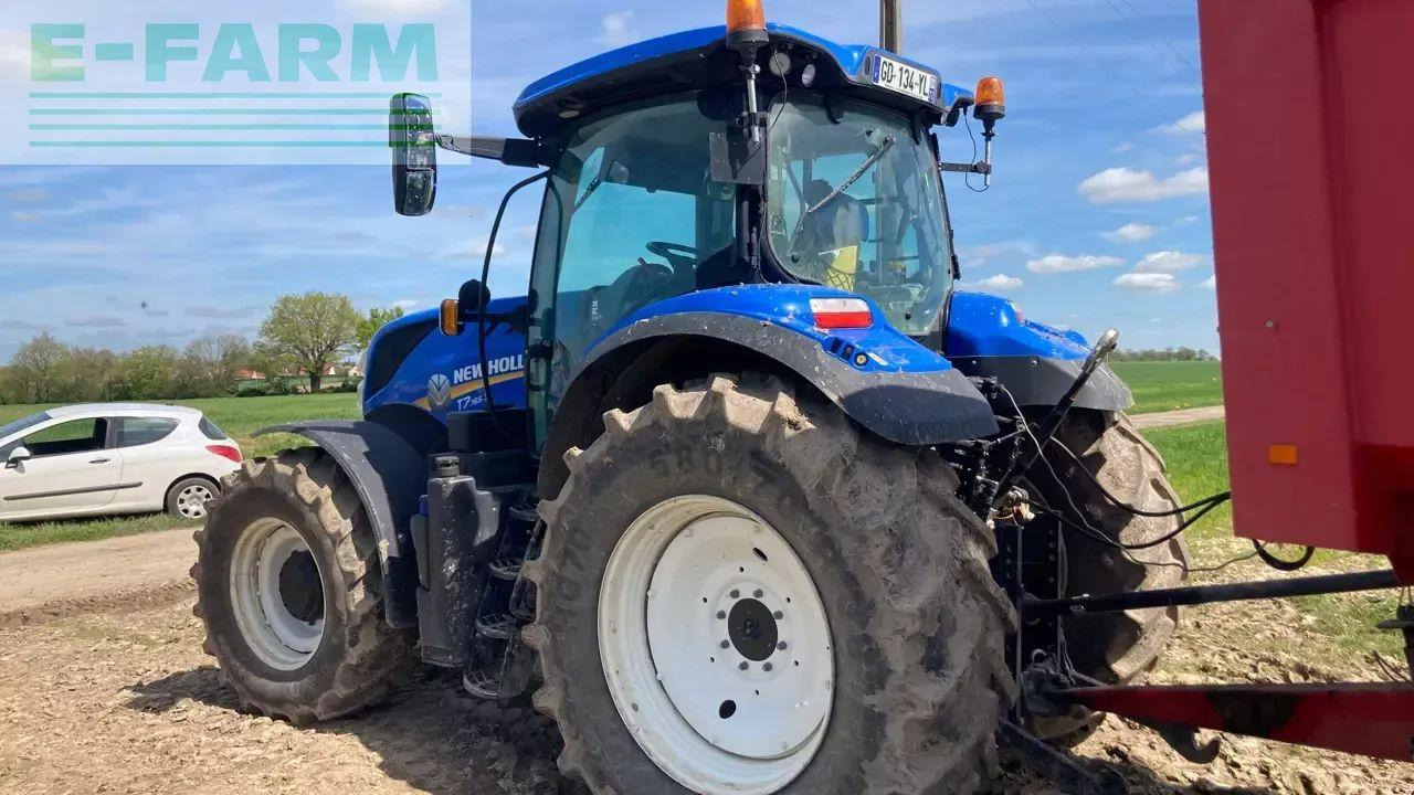 New Holland t7.165 s S - Tractor: foto 4 New Holland t7.165 s S - Tractor: foto 4