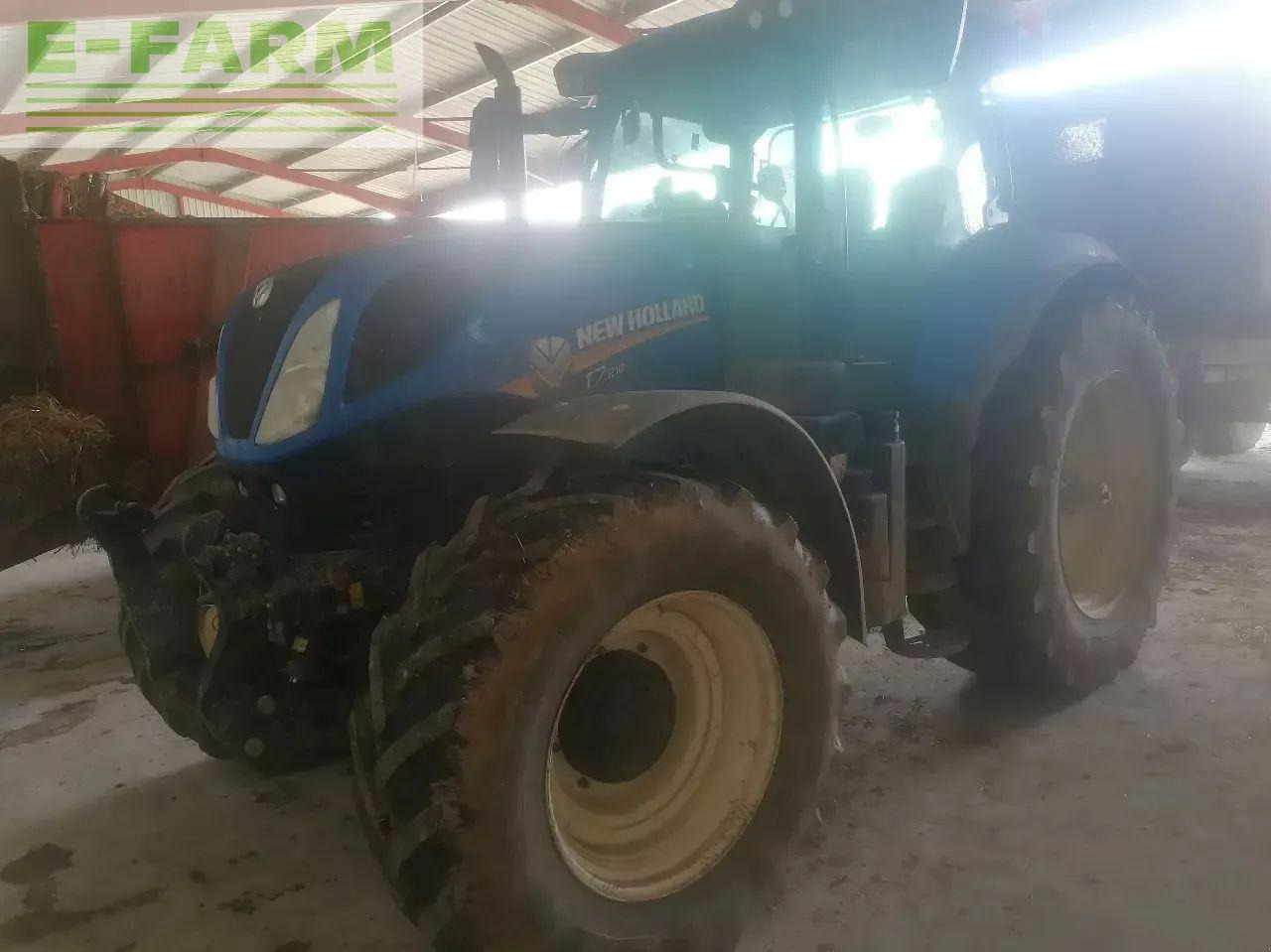 New Holland t7 210 sw - Tractor: foto 3 New Holland t7 210 sw - Tractor: foto 3