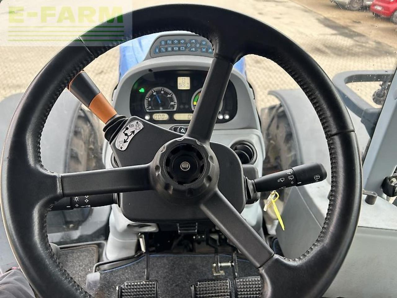 New Holland t7.230 - Tractor: foto 5 New Holland t7.230 - Tractor: foto 5