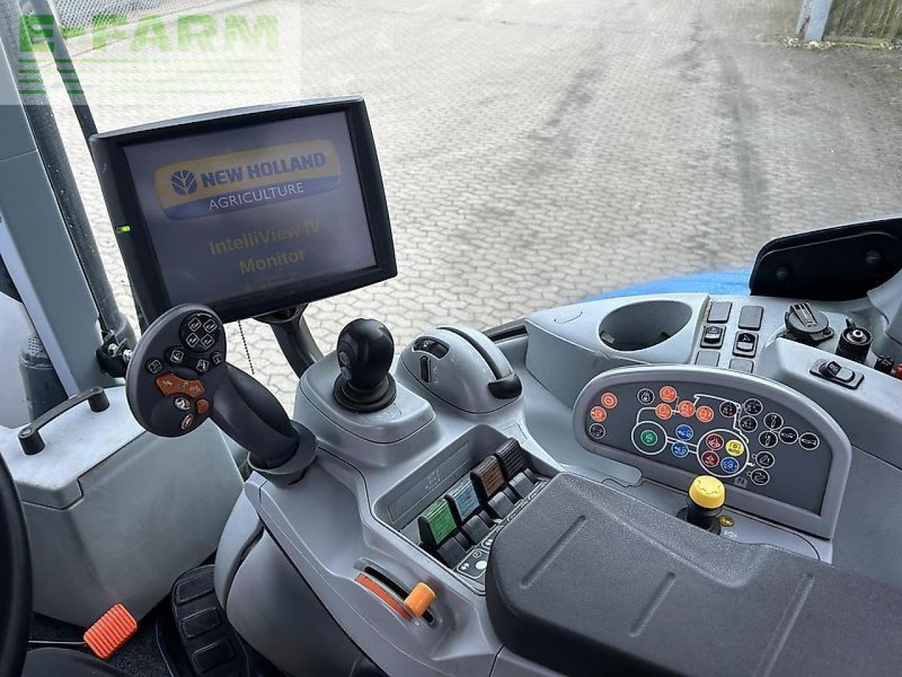 New Holland t7.230 - Tractor: foto 3 New Holland t7.230 - Tractor: foto 3
