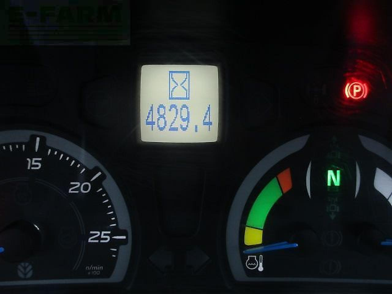 Tractor New Holland t7.230 ac: foto 9 Tractor New Holland t7.230 ac: foto 9