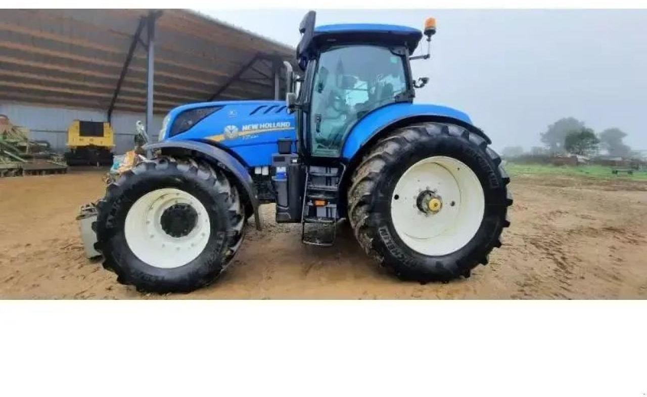 New Holland t7-230pc-sw - Tractor: foto 4 New Holland t7-230pc-sw - Tractor: foto 4