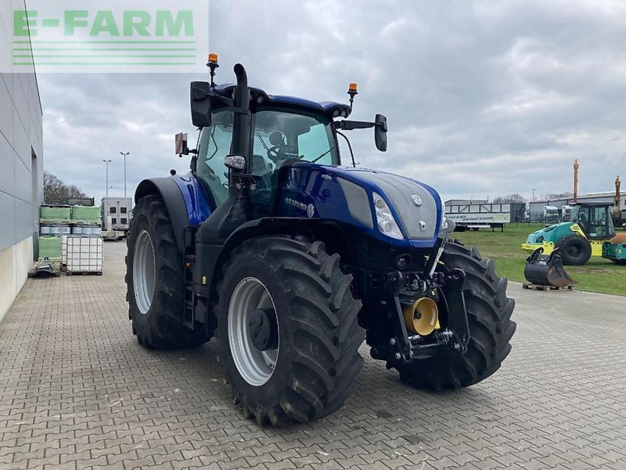 New Holland t7.315 hd autocommand new gen HD - Tractor: foto 4 New Holland t7.315 hd autocommand new gen HD - Tractor: foto 4
