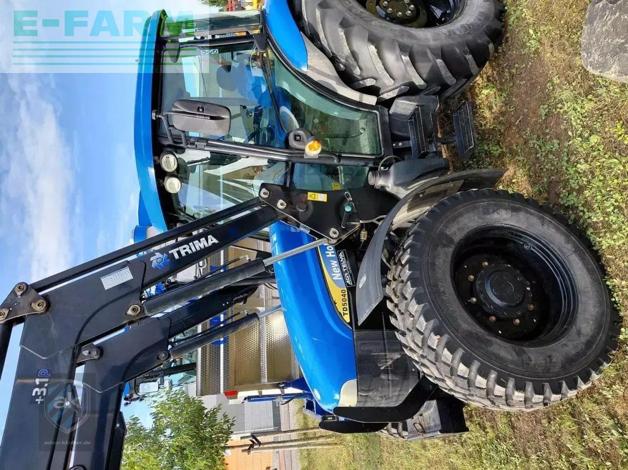 New Holland td5040 - Tractor: foto 5 New Holland td5040 - Tractor: foto 5