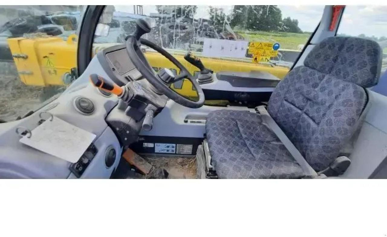 New Holland th6-36 - Manipulador telescópico: foto 3 New Holland th6-36 - Manipulador telescópico: foto 3