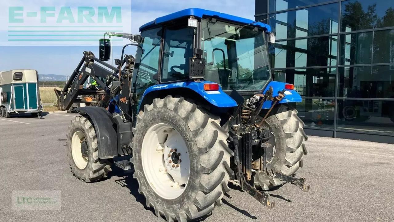 New Holland tl 80 a A - Tractor: foto 4 New Holland tl 80 a A - Tractor: foto 4