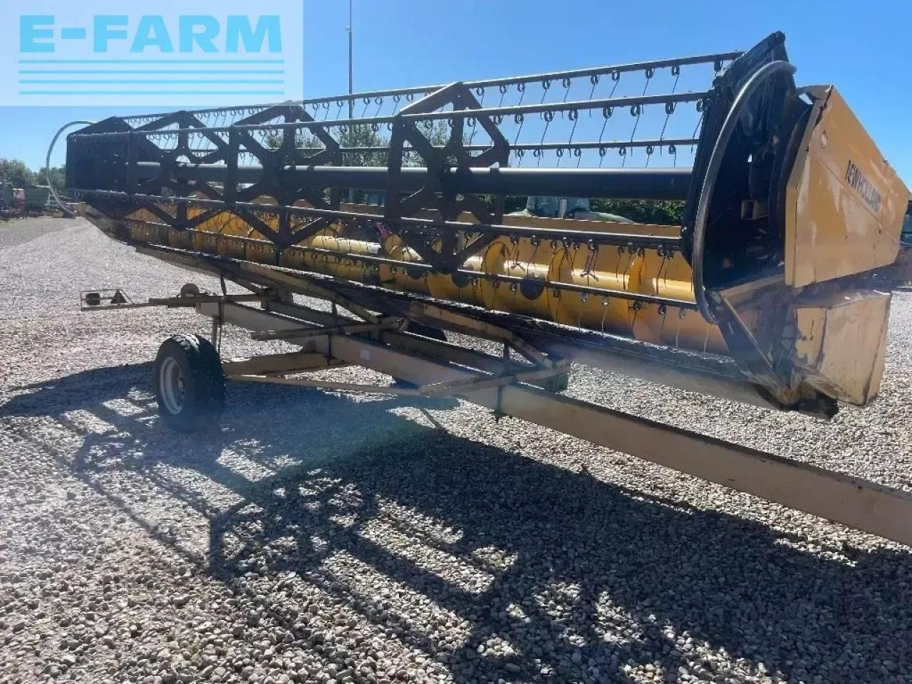 New Holland tx 66 - Cosechadora de granos: foto 3 New Holland tx 66 - Cosechadora de granos: foto 3