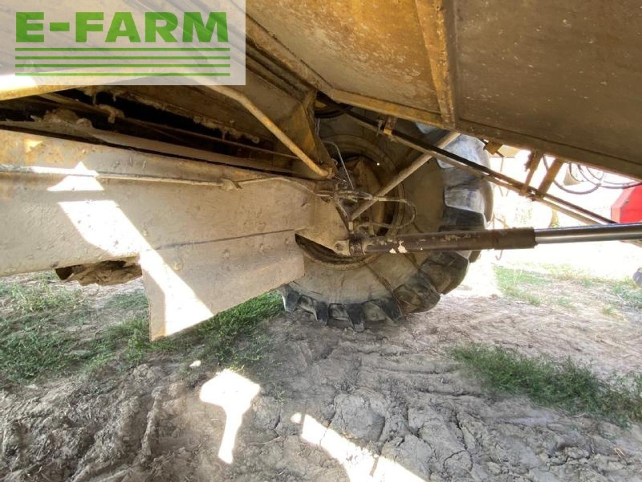 Cosechadora de granos New Holland tx68: foto 6 Cosechadora de granos New Holland tx68: foto 6