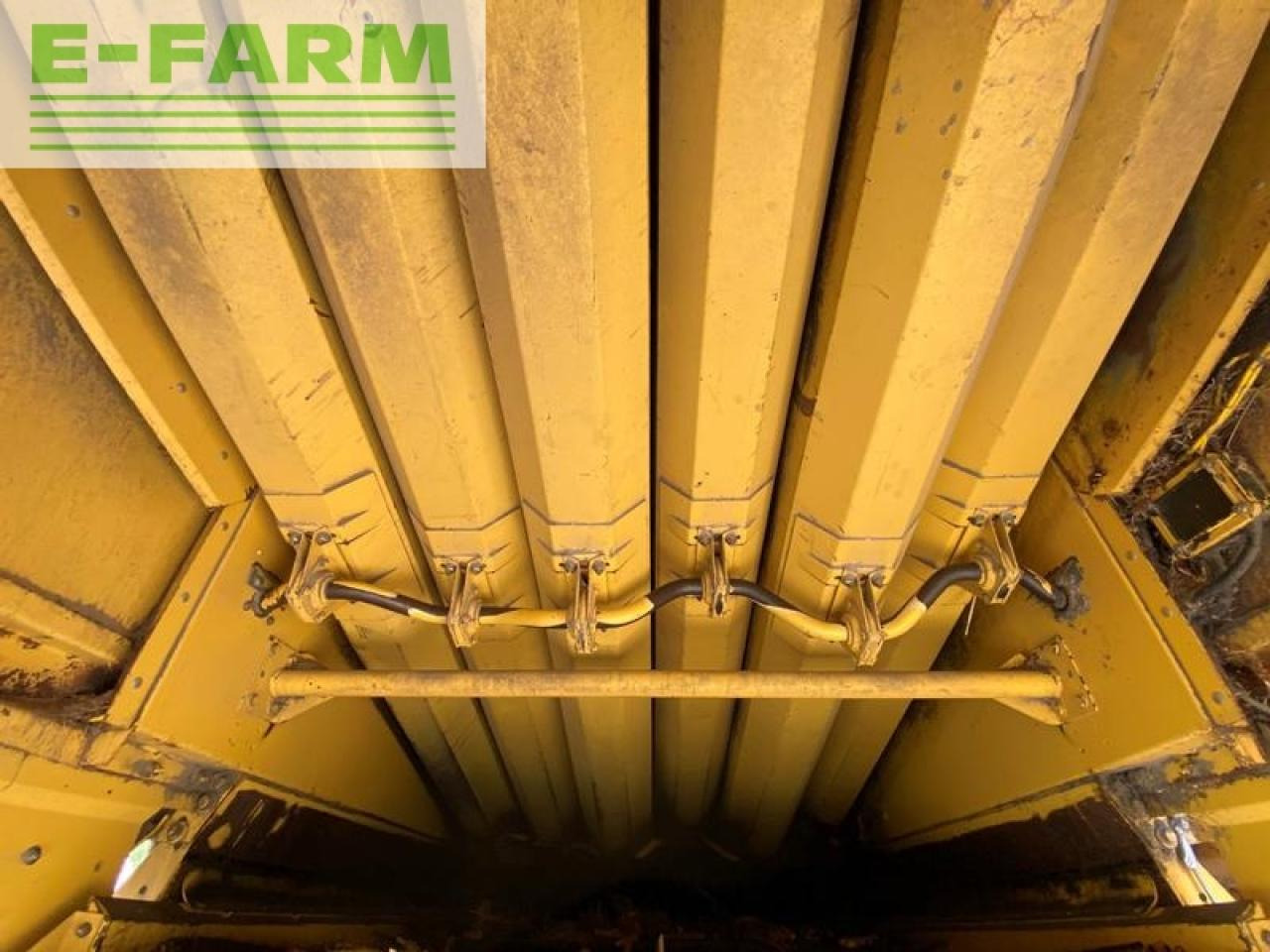 Cosechadora de granos New Holland tx68: foto 13 Cosechadora de granos New Holland tx68: foto 13