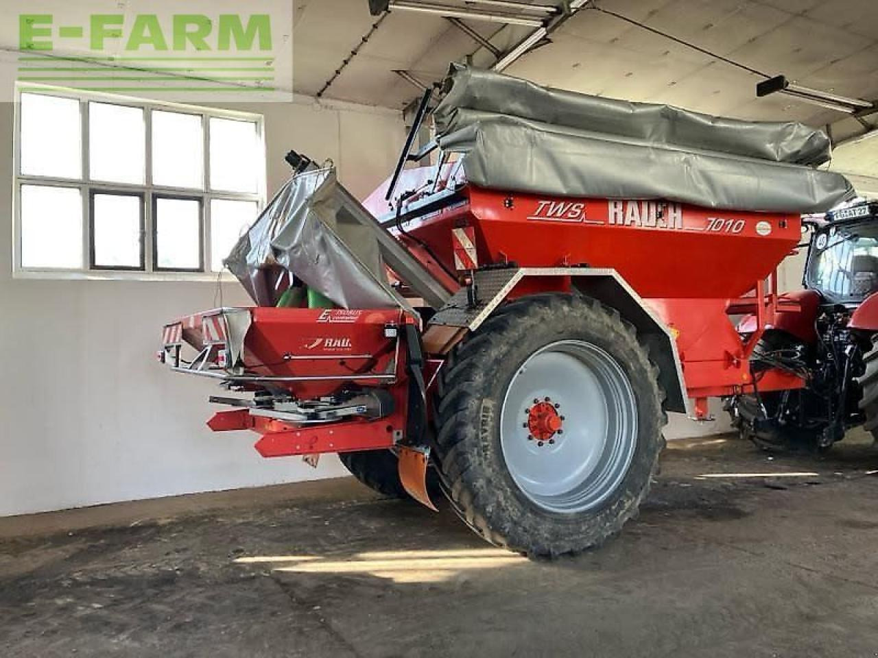 Rauch gebr. tws h7010 + axis ht 50.1 - Esparcidor de fertilizantes: foto 1 Rauch gebr. tws h7010 + axis ht 50.1 - Esparcidor de fertilizantes: foto 1