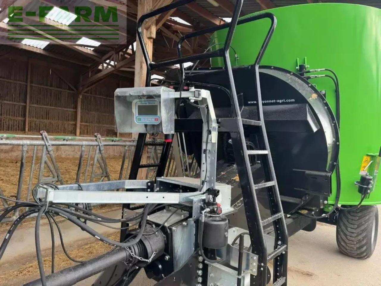 Tatoma mv 12 - Maquinaria ganadera: foto 4 Tatoma mv 12 - Maquinaria ganadera: foto 4