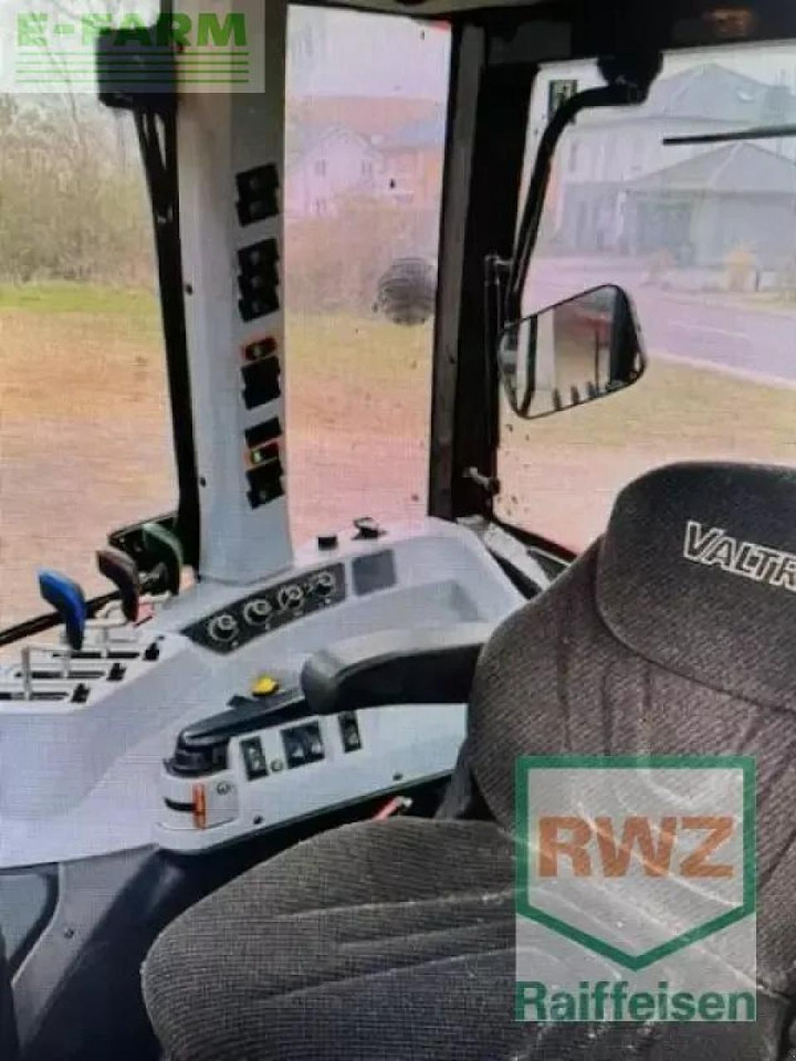 Valtra a85 - Tractor: foto 5 Valtra a85 - Tractor: foto 5