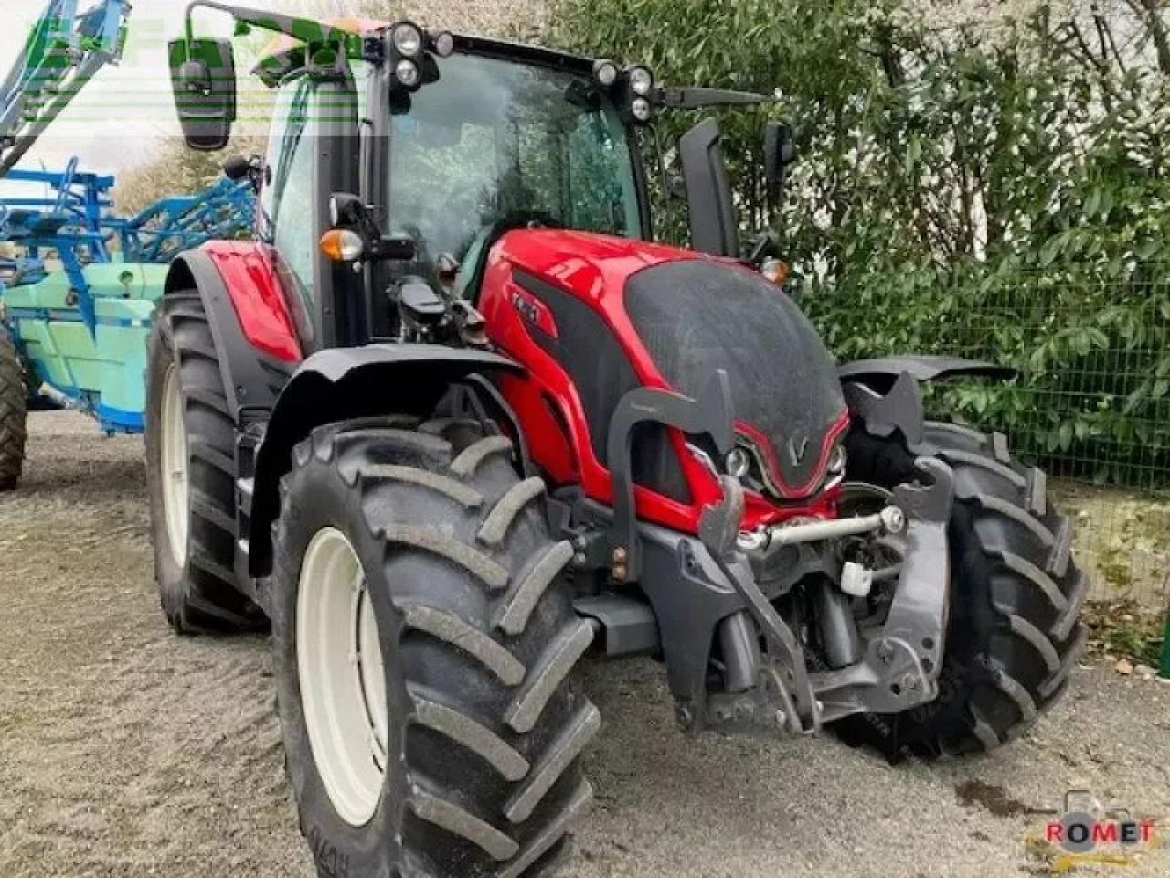 Valtra n135 - Tractor: foto 1 Valtra n135 - Tractor: foto 1