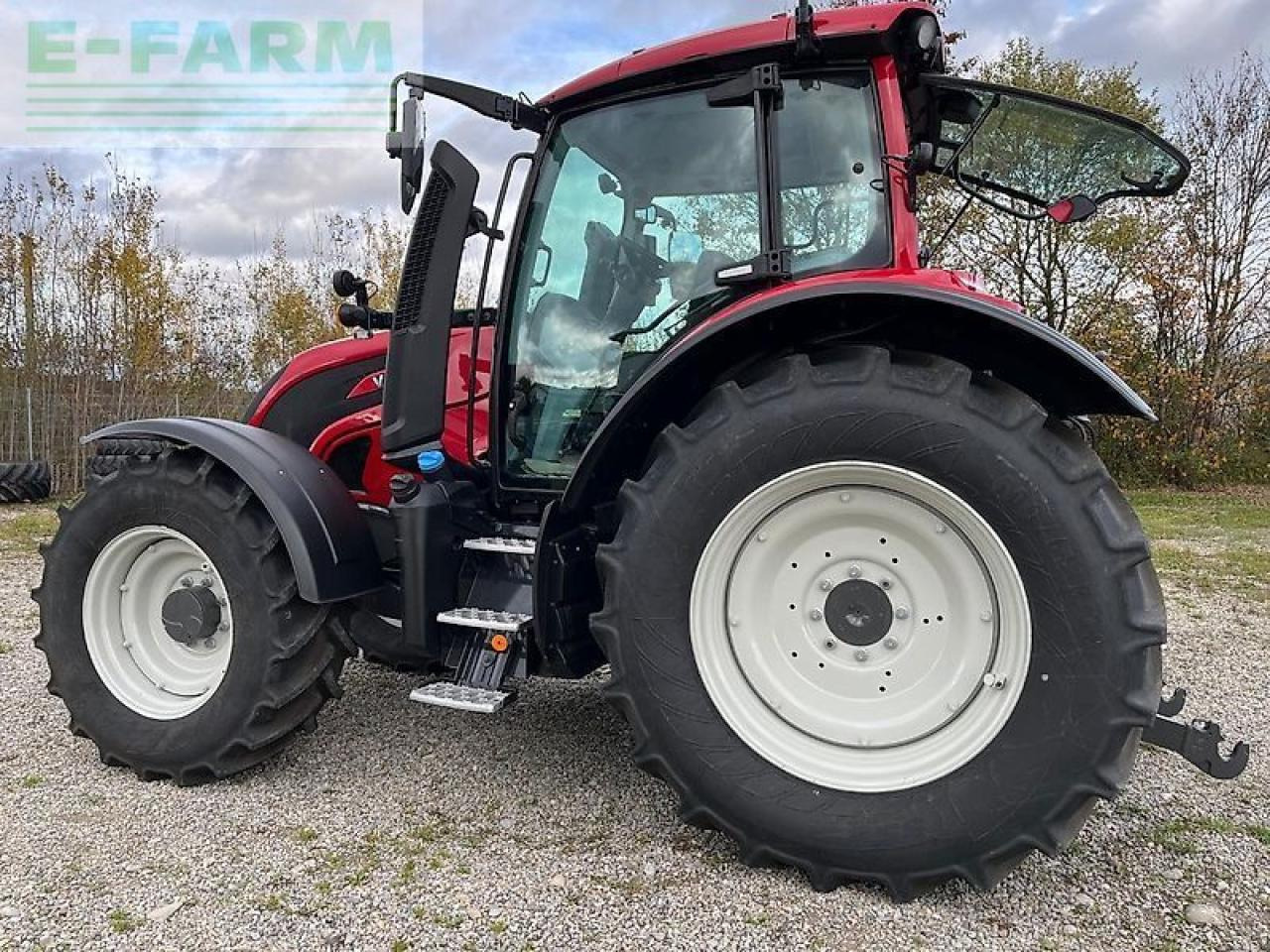 Valtra n155e aktiv - Tractor: foto 2 Valtra n155e aktiv - Tractor: foto 2