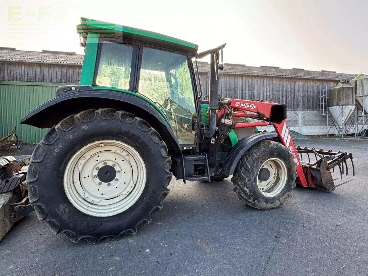 Valtra n92 hi - Tractor: foto 2 Valtra n92 hi - Tractor: foto 2